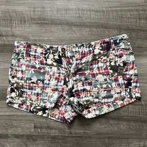 American Eagle plaid shorts